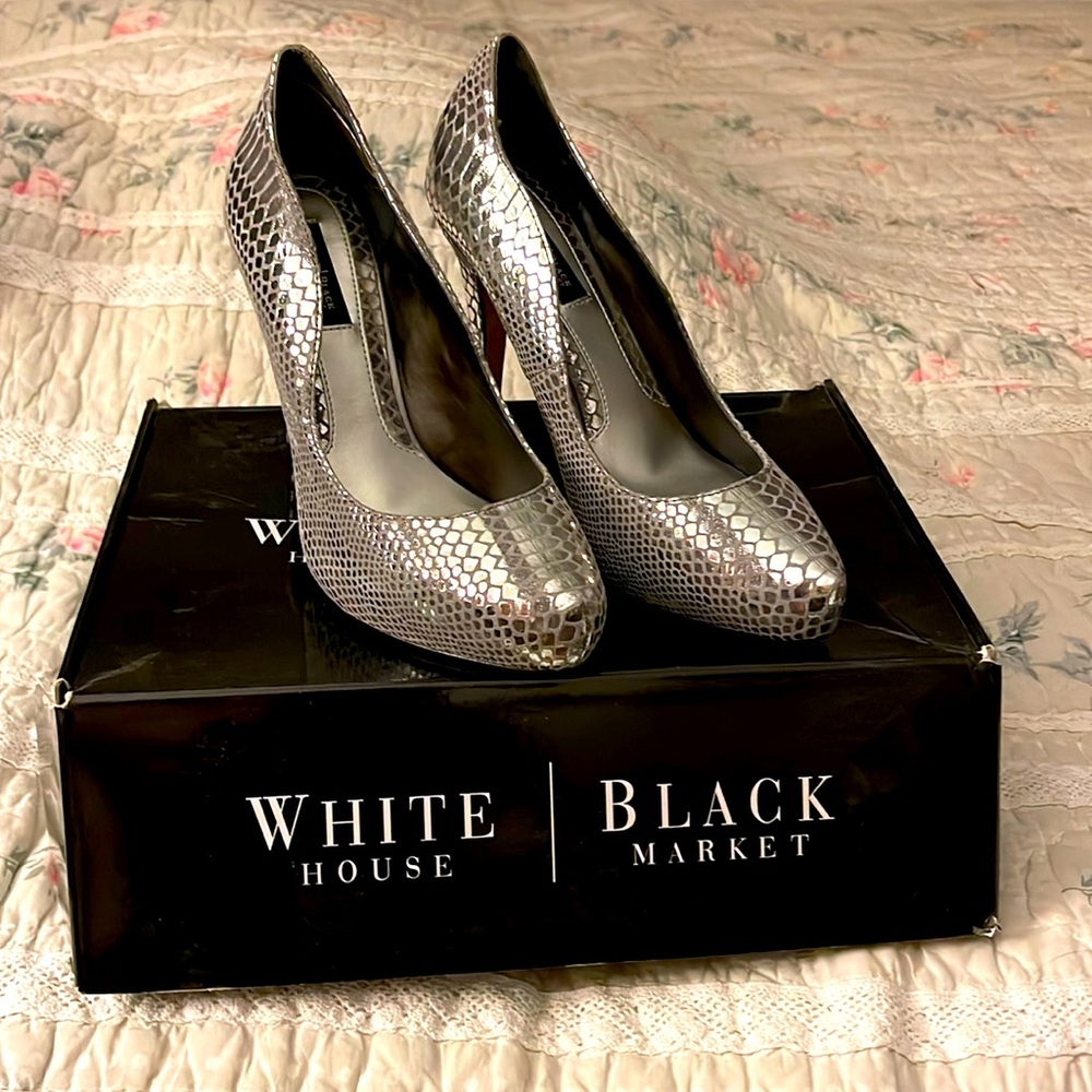 GORGEOUS silver high heels! Size 8.
